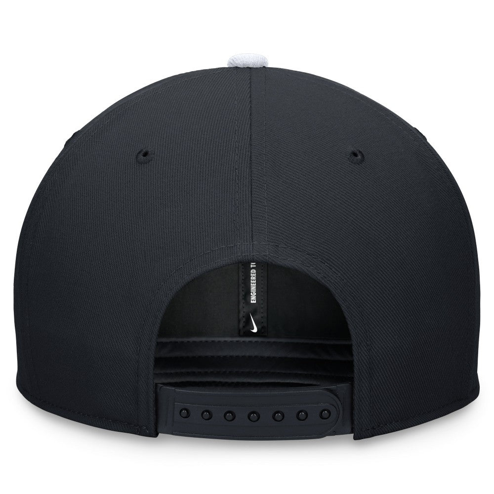 New York Yankees Nike Two-Tone Snapback Hat - Navy/White Hats