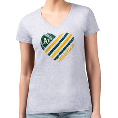 Athletics G-III 4Her by Carl Banks Women's Super-Slim Fit Lightweight Heart V-Neck T-Shirt - Heather Gray T-shirts