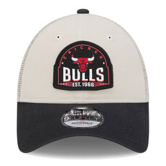 Chicago Bulls Throwback Patch Trucker 9FORTY Adjustable Hat Khaki/Black - New Era