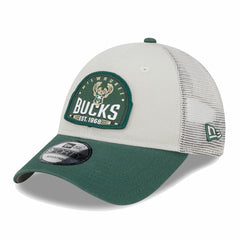 Milwaukee Bucks Throwback Patch Trucker 9FORTY Adjustable Hat Khaki/Hunter Green - New Era