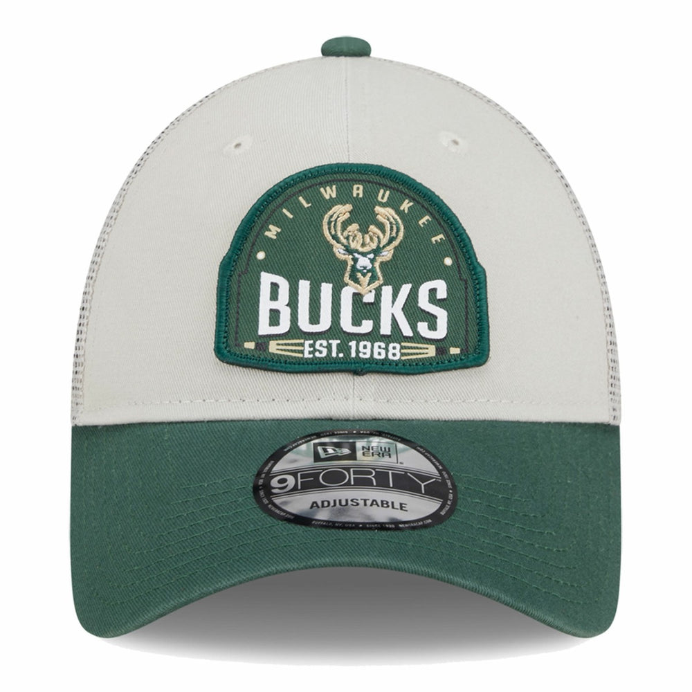 Milwaukee Bucks Throwback Patch Trucker 9FORTY Adjustable Hat Khaki/Hunter Green - New Era