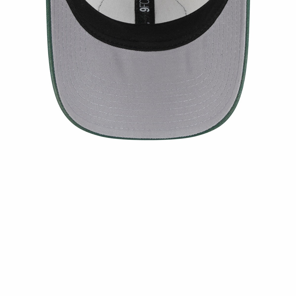 Milwaukee Bucks Throwback Patch Trucker 9FORTY Adjustable Hat Khaki/Hunter Green - New Era