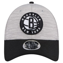 Brooklyn Nets Active Digi-Tech Two-Tone 9FORTY Adjustable Hat Heather Gray/Black - New Era