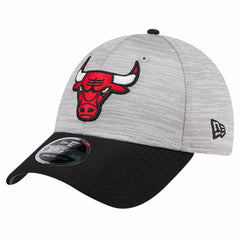 Chicago Bulls Active Digi-Tech Two-Tone 9FORTY Adjustable Hat Heather Gray/Black - New Era