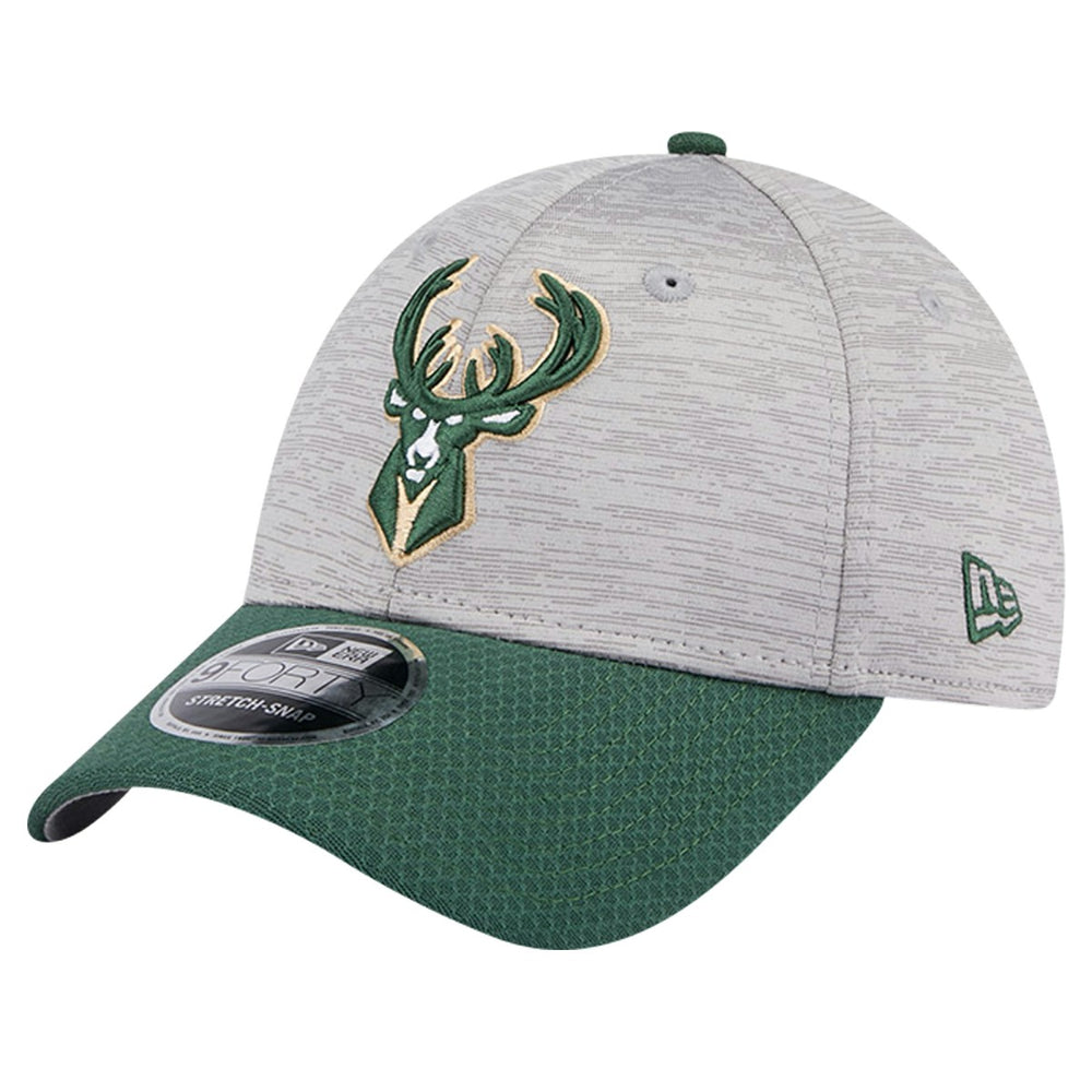 Milwaukee Bucks Active Digi-Tech Two-Tone 9FORTY Adjustable Hat Heather Gray/Hunter Green - New Era