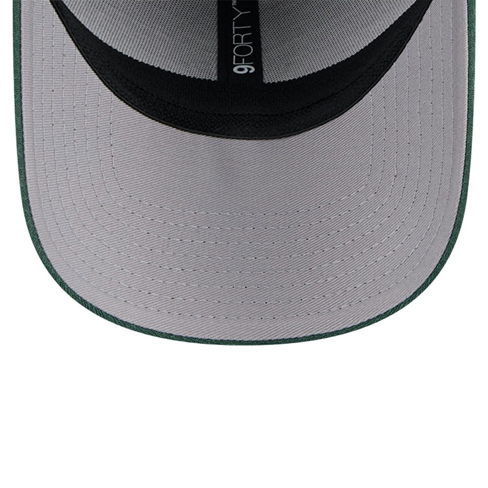 Milwaukee Bucks Active Digi-Tech Two-Tone 9FORTY Adjustable Hat Heather Gray/Hunter Green - New Era