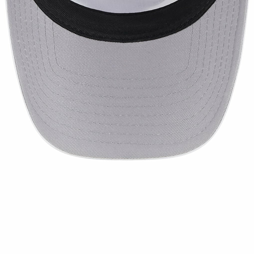 Chicago Bulls Court Sport Foam A-Frame 9FORTY Adjustable Trucker Hat White/Black - New Era