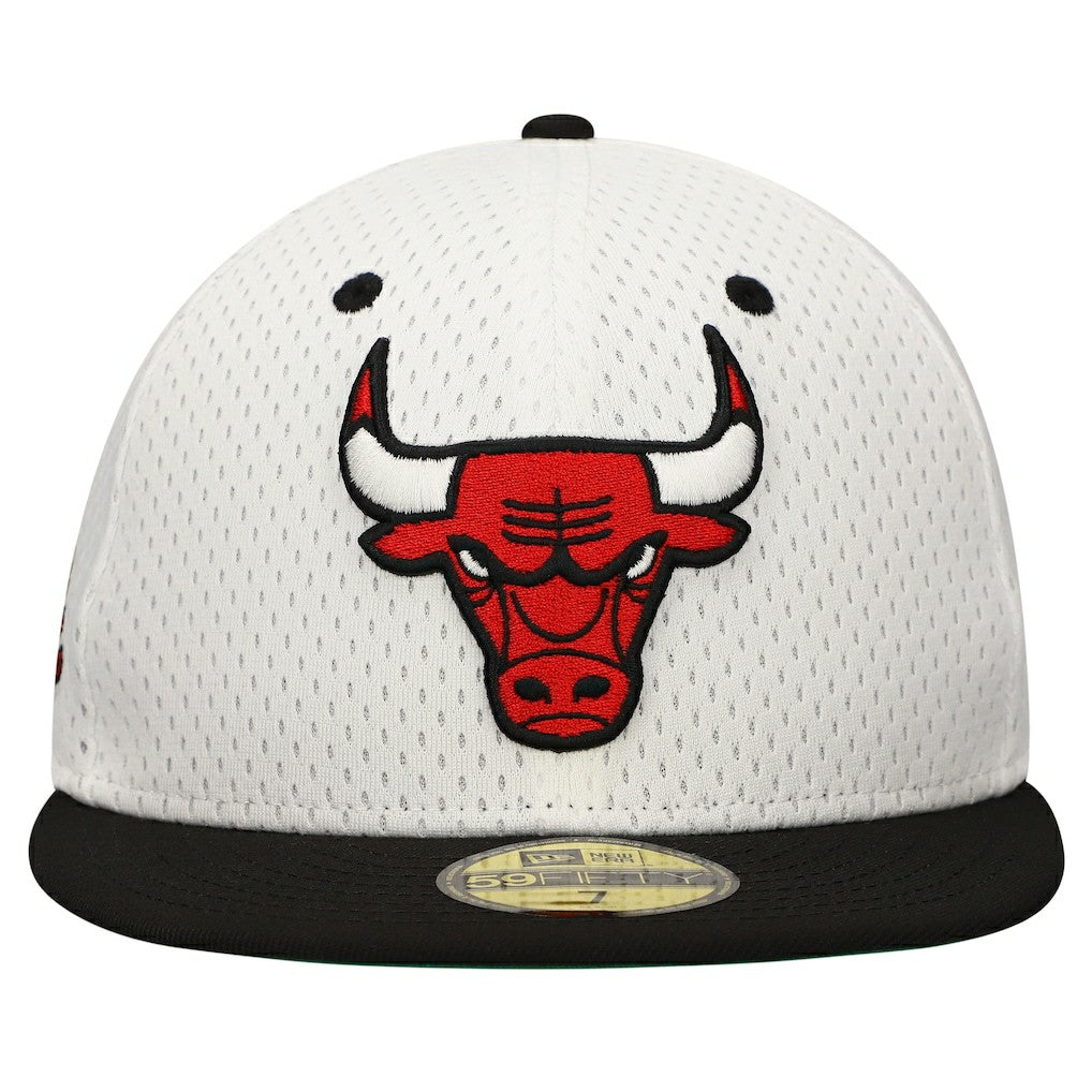 Chicago Bulls Throwback 2Tone 59FIFTY Fitted Hat White/Black - New Era