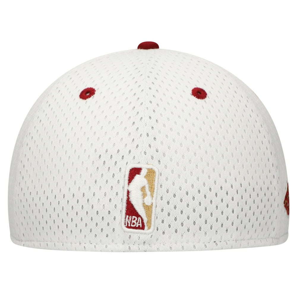 Cleveland Cavaliers Throwback 2Tone 59FIFTY Fitted Hat White/Wine - New Era