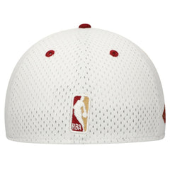 Cleveland Cavaliers Throwback 2Tone 59FIFTY Fitted Hat White/Wine - New Era