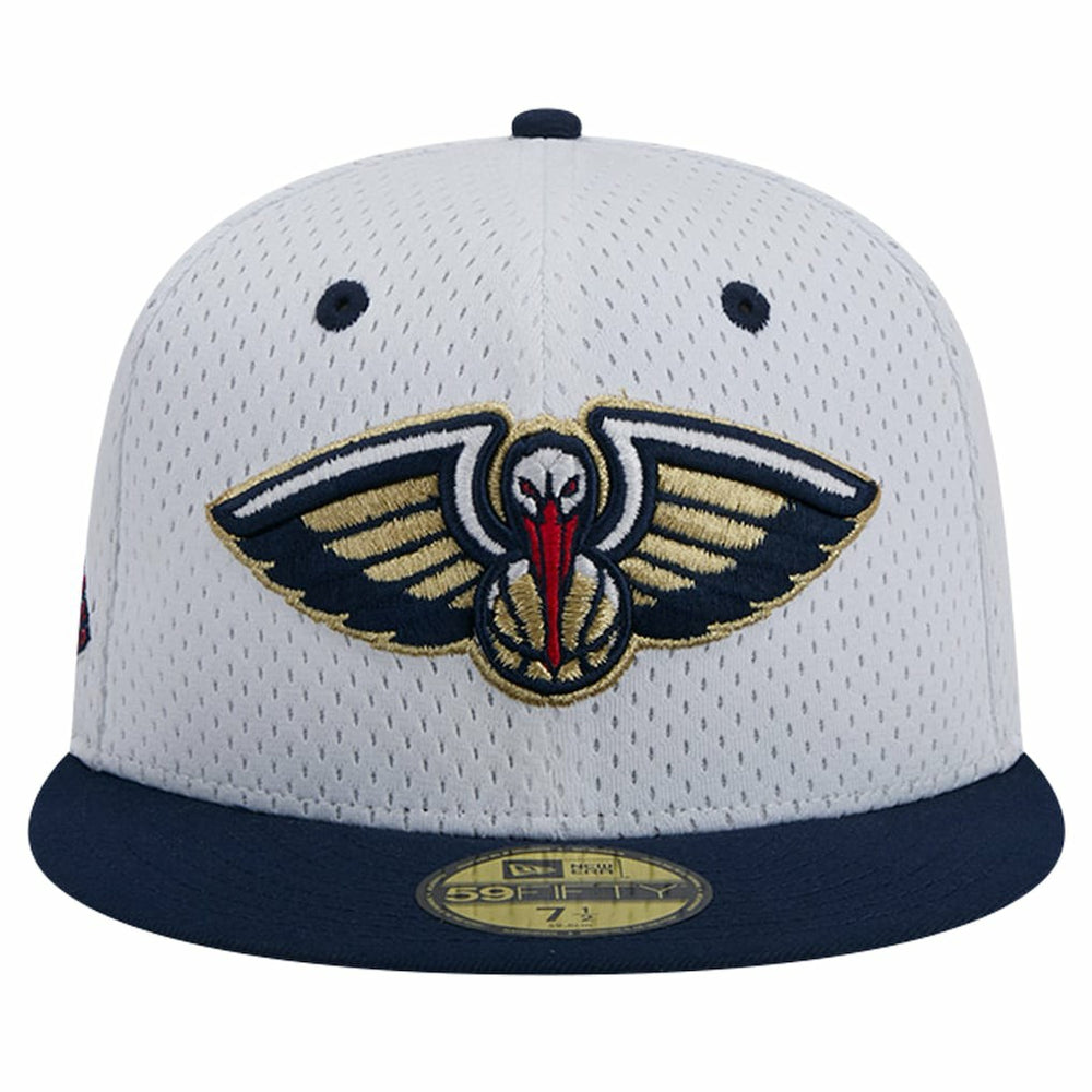 New Orleans Pelicans Throwback 2Tone 59FIFTY Fitted Hat White/Navy - New Era
