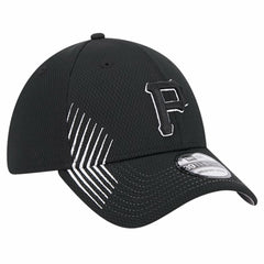 Pittsburgh Pirates New Era Active Dash Mark 39THIRTY Flex Hat - Black Hats