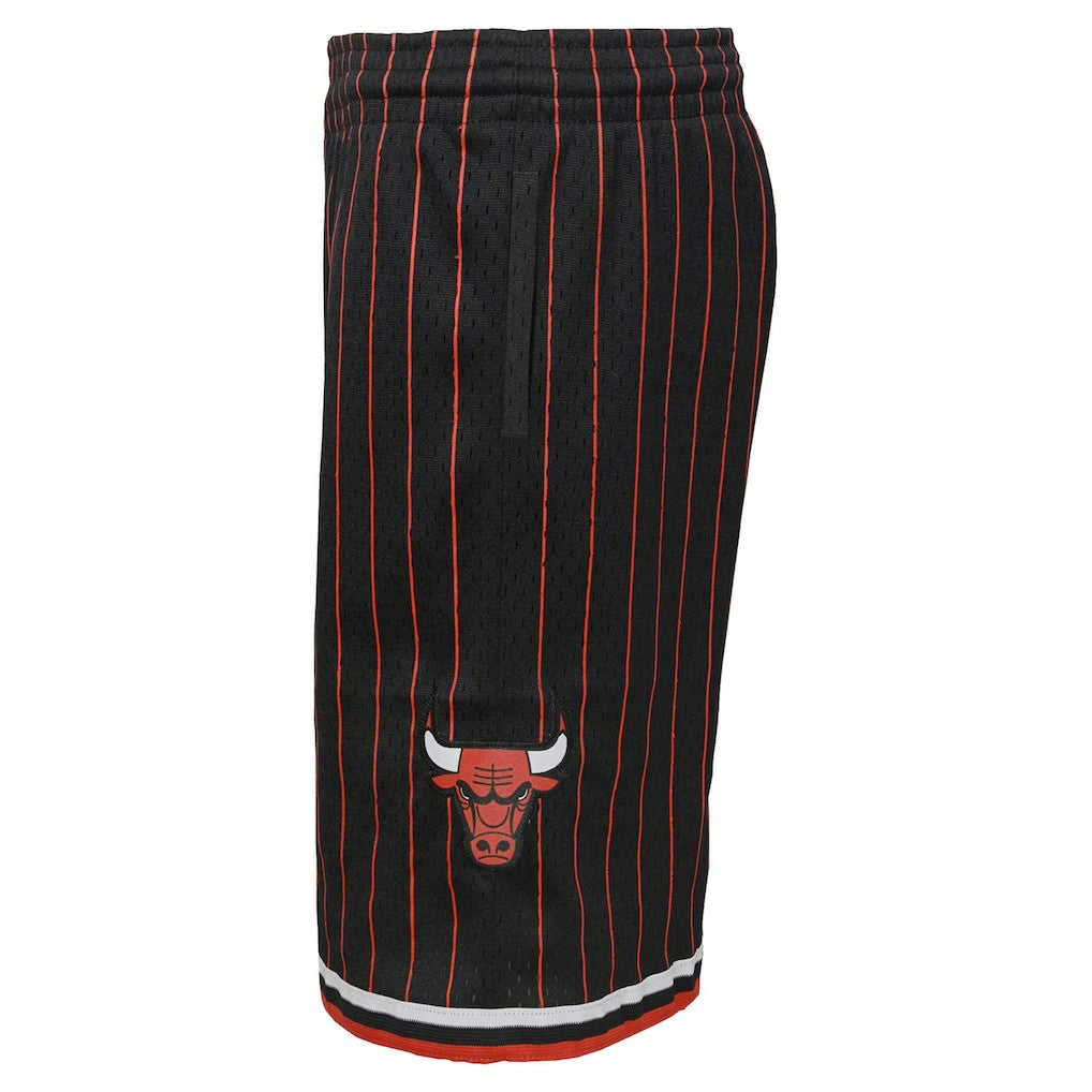 Chicago Bulls Youth Hardwood Classics Swingman Shorts Black - Mitchell & Ness