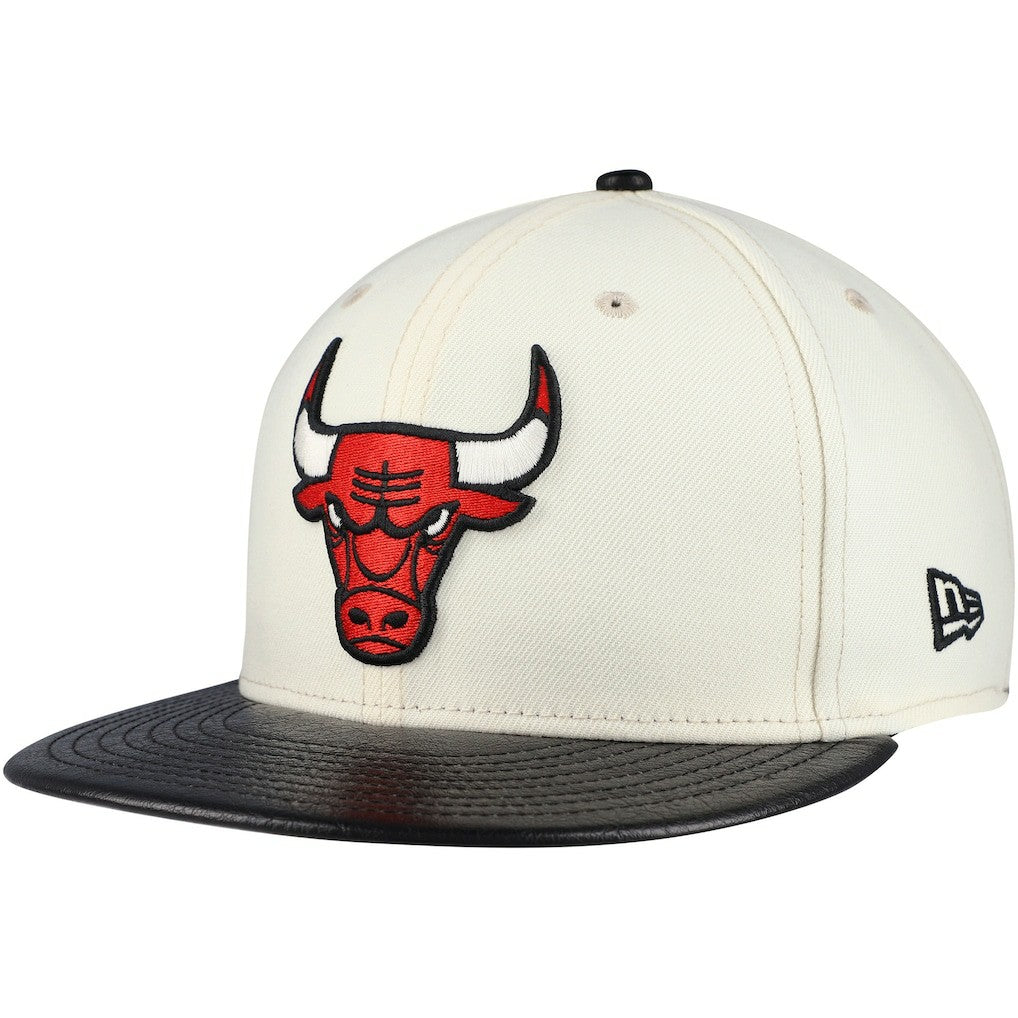 Chicago Bulls Faux Leather Visor Two-Tone 59FIFTY Fitted Hat Cream/Black - New Era
