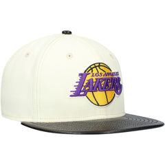 Los Angeles Lakers Faux Leather Visor Two-Tone 59FIFTY Fitted Hat White/Black - New Era