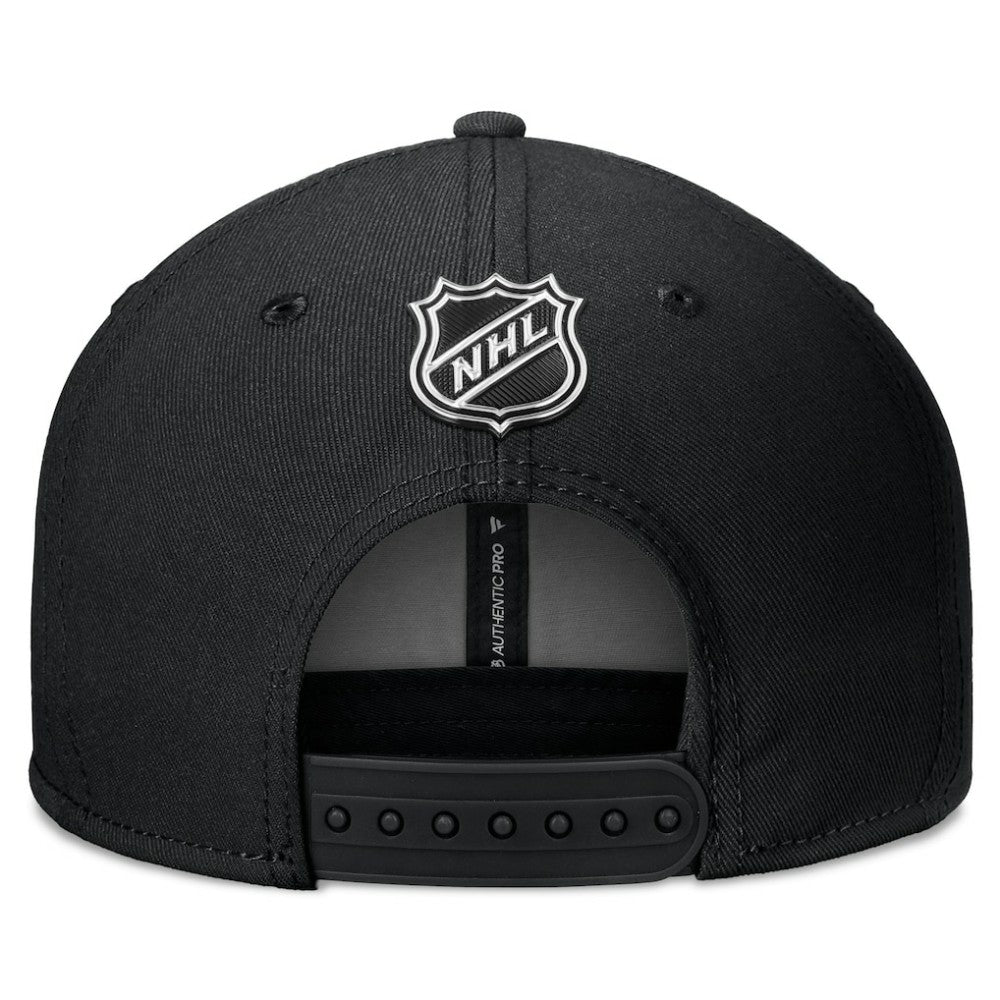 Boston Bruins Fanatics Authentic Pro Training Camp Snapback Hat - Black | US 200562121