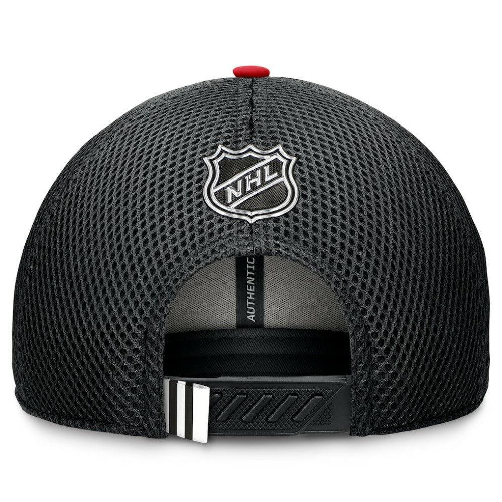 Chicago Blackhawks Fanatics 2024 NHL Draft On Stage Trucker Adjustable Hat - Black | US 200562163