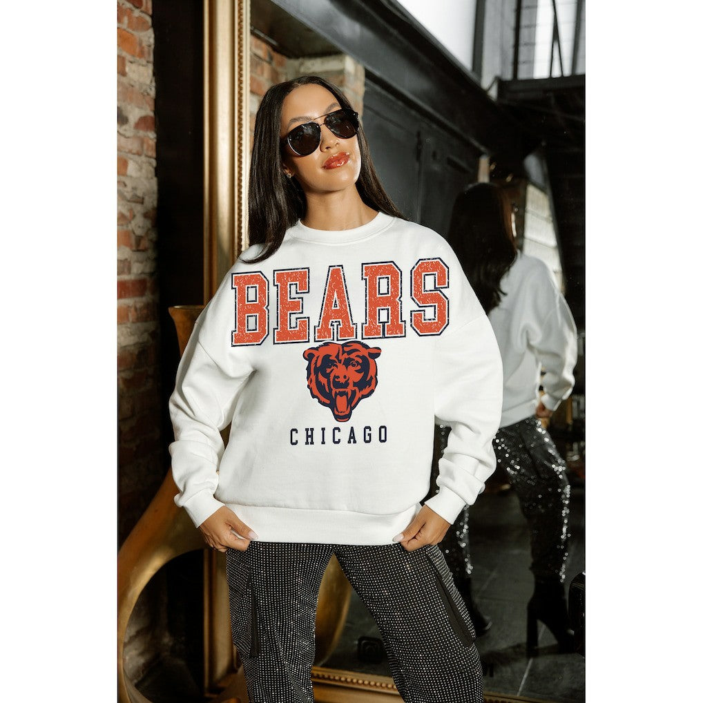 Chicago Bears Gameday Couture Women's Sunday Drives Oversized Crewneck Pullover Sweatshirt - White