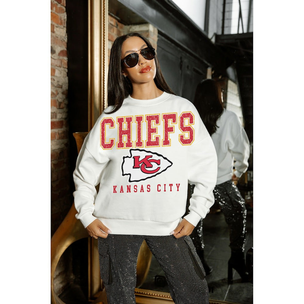 Kansas City Chiefs Gameday Couture Women's Sunday Drives Oversized Crewneck Pullover Sweatshirt - White