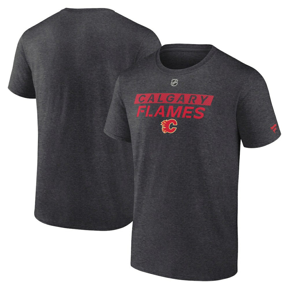 Calgary Flames Fanatics Authentic Pro Core Primary T-Shirt - Heather Charcoal | US 200864610