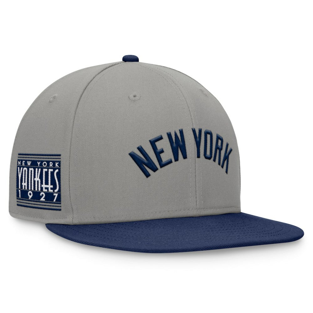 New York Yankees Fanatics Fundamental Two-Tone Fitted Hat - Gray Hats