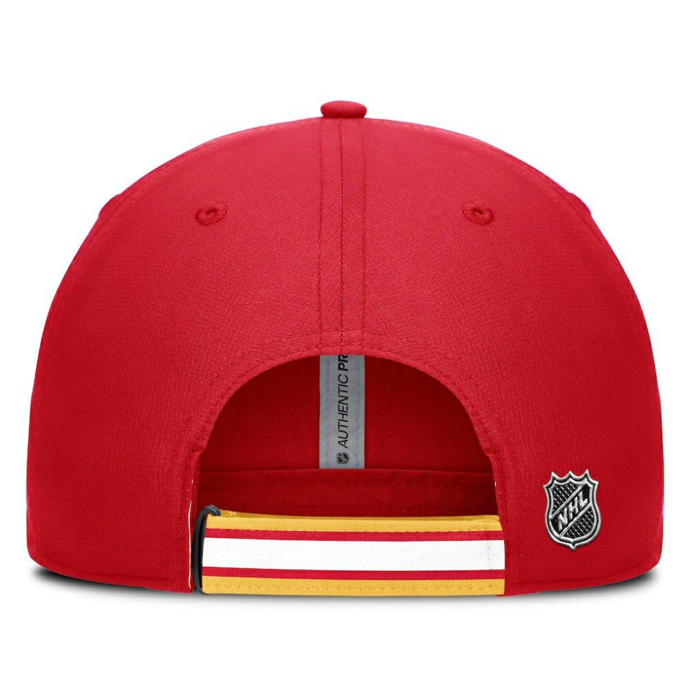 Calgary Flames Fanatics Authentic Pro Ripstop Adjustable Hat - Red/Gold | US 200897693