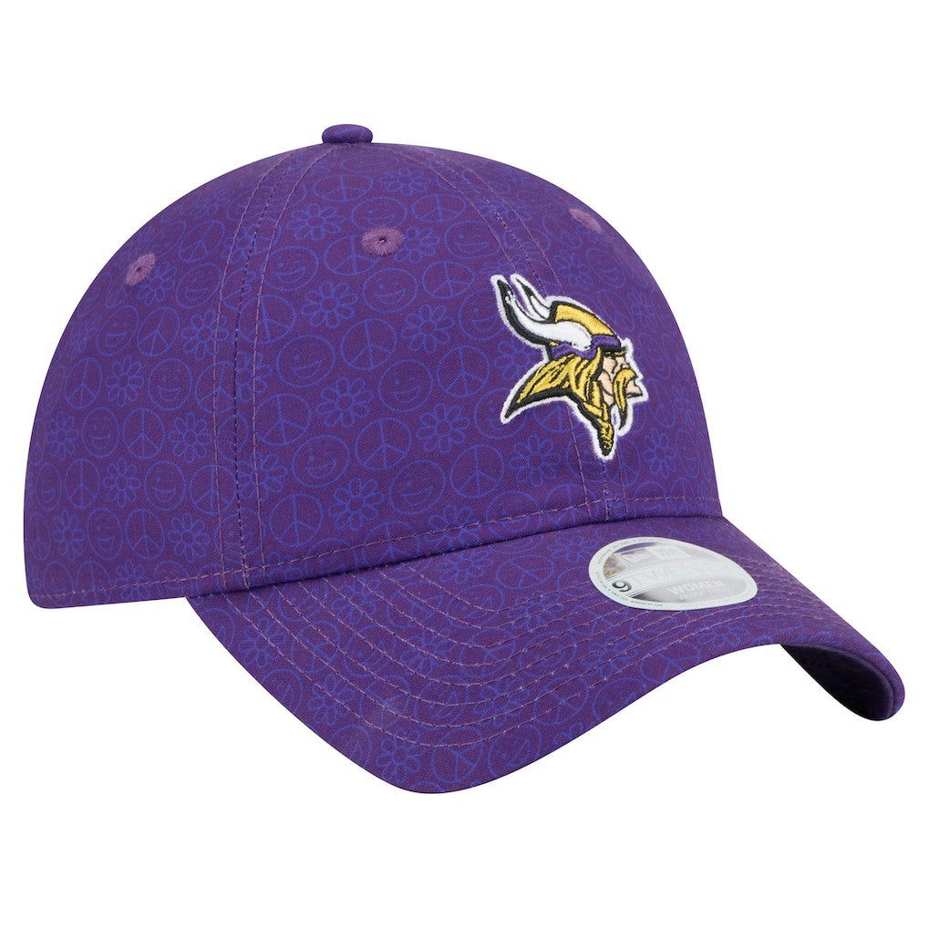 Minnesota Vikings New Era Women's Smiley 9TWENTY Adjustable Hat - Purple Hats