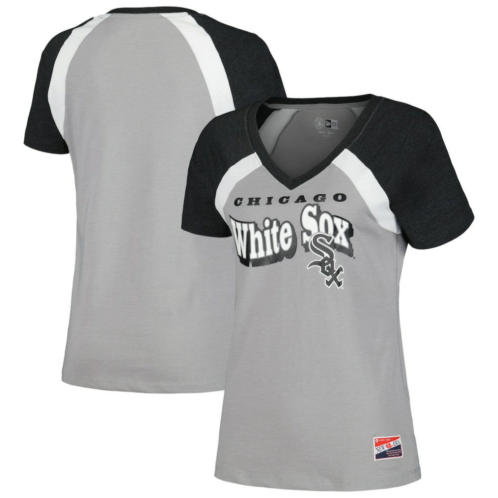 Chicago White Sox New Era Women's Heathered Raglan V-Neck T-Shirt - Gray T-shirts
