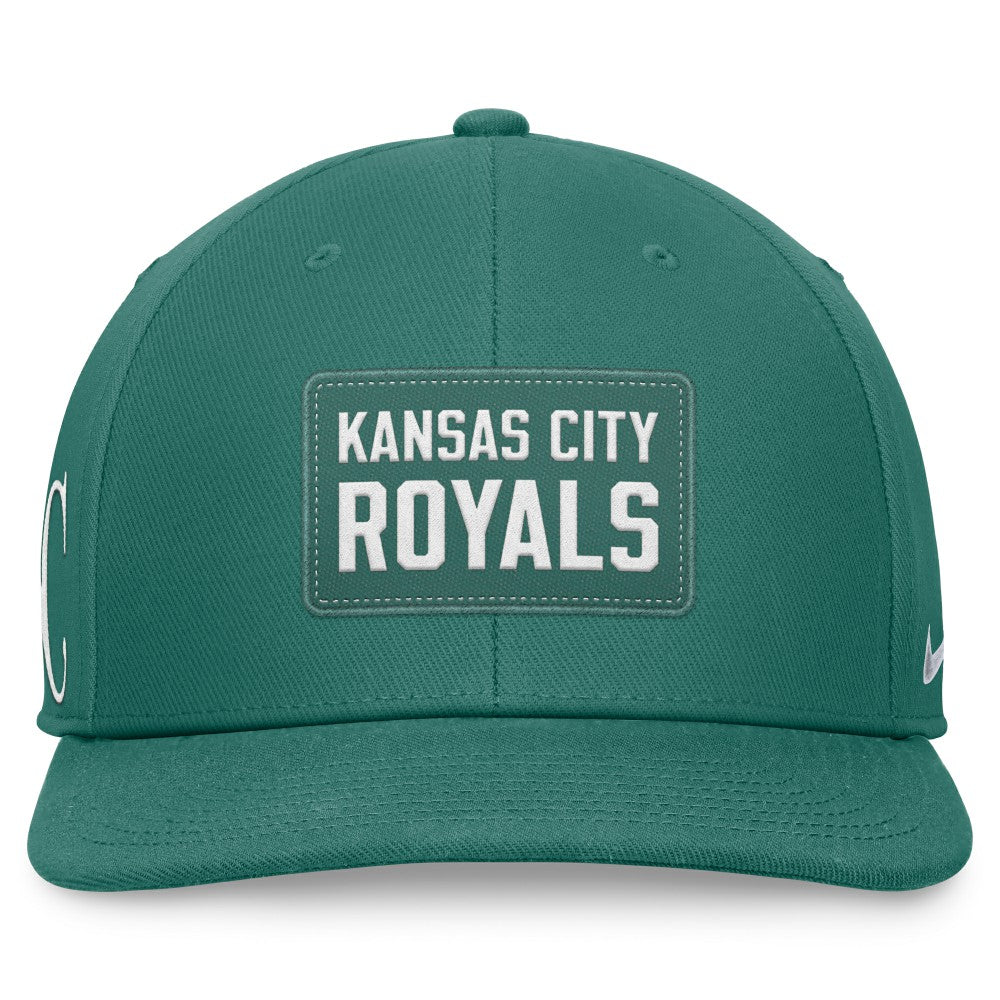 Kansas City Royals Nike Bicoastal Pro Performance Snapback Hat - Green Hats