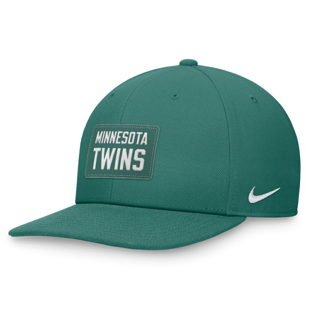 Minnesota Twins Nike Bicoastal Pro Performance Snapback Hat - Green Hats
