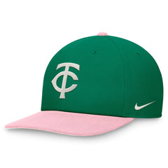 Minnesota Twins Nike Malachite Pro Performance Snapback Hat - Green/Pink Hats