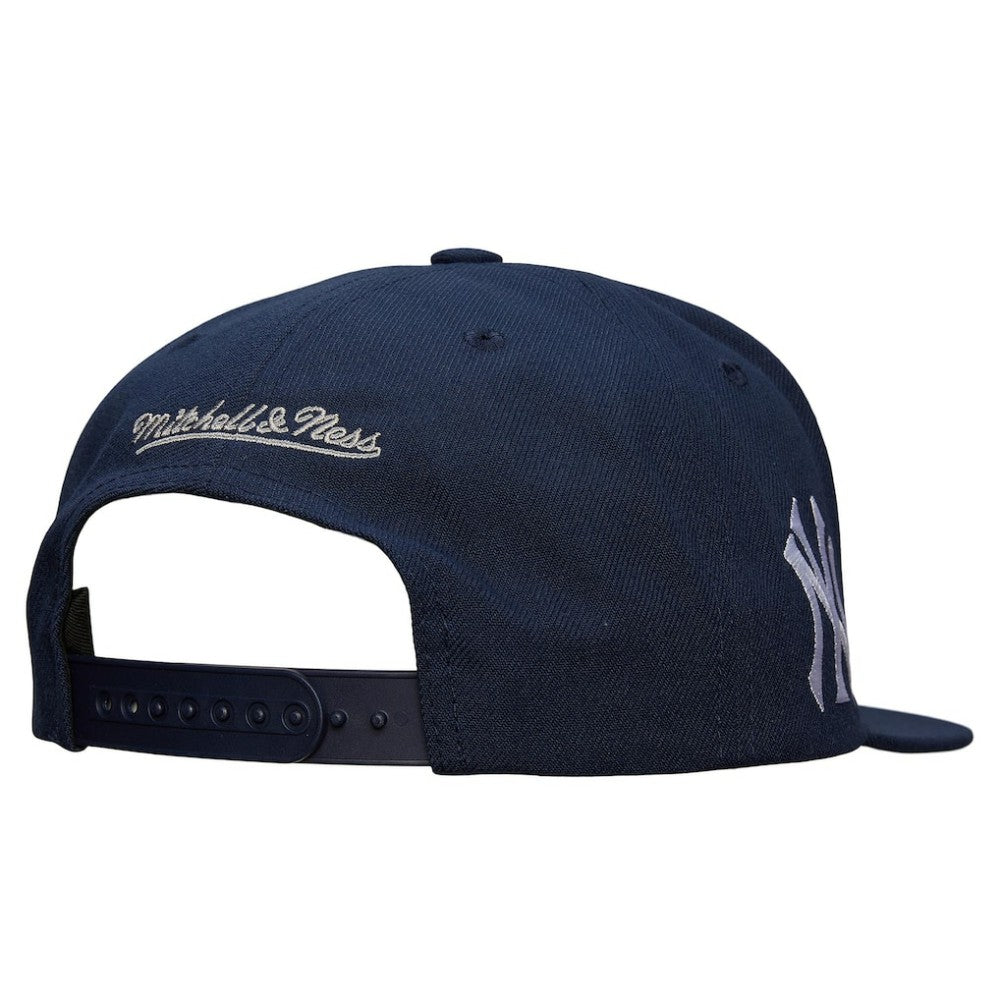 New York Yankees Mitchell & Ness Team Tagged Snapback Hat - Navy Hats
