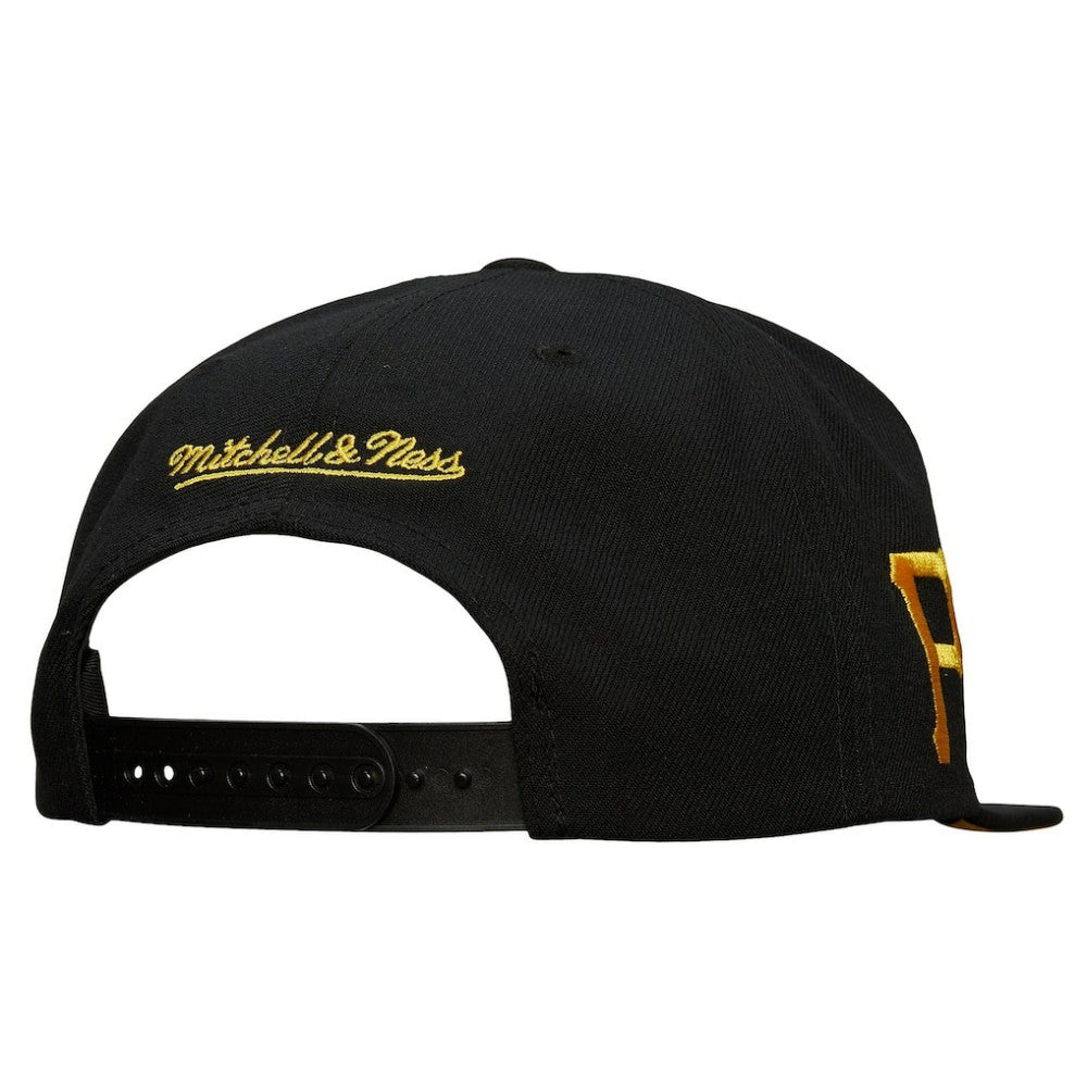 Pittsburgh Pirates Mitchell & Ness Team Tagged Snapback Hat - Black Hats