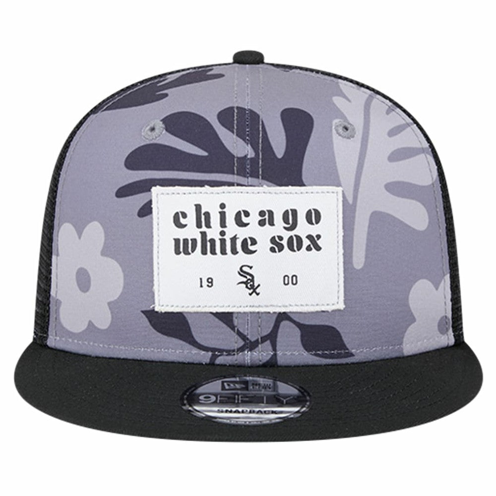 Chicago White Sox New Era Bikini Bottom Trucker 9FIFTY Snapback Hat - Black Hats