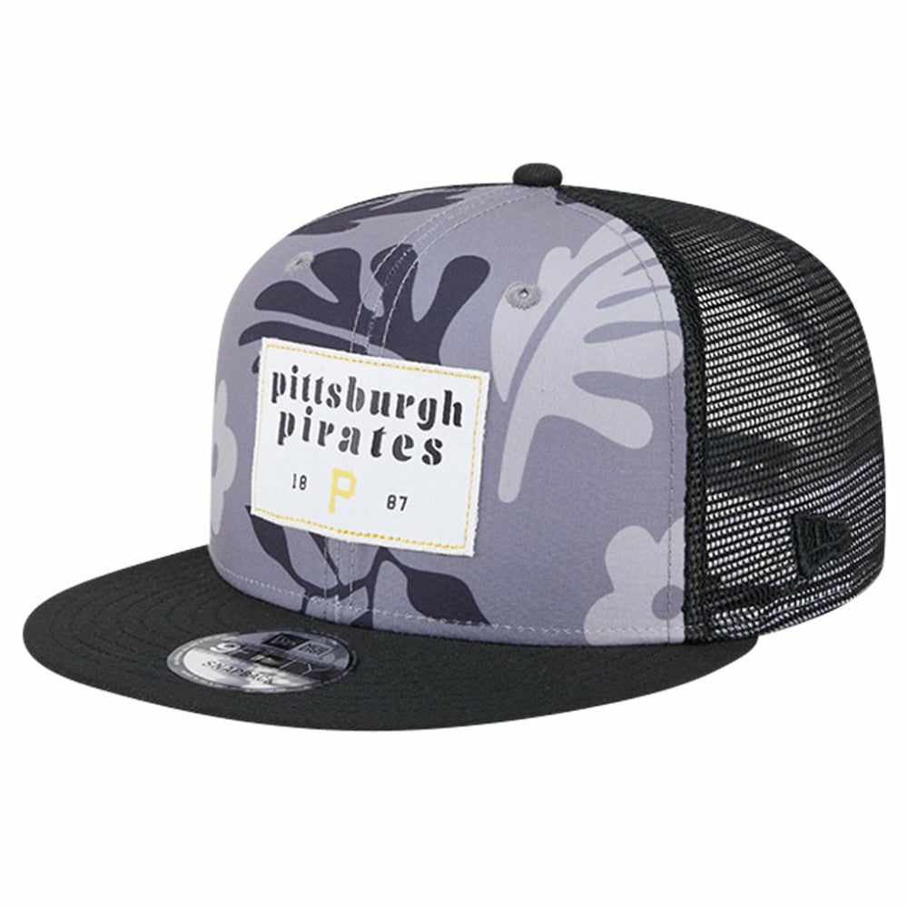 Pittsburgh Pirates New Era Bikini Bottom Trucker 9FIFTY Snapback Hat - Black Hats