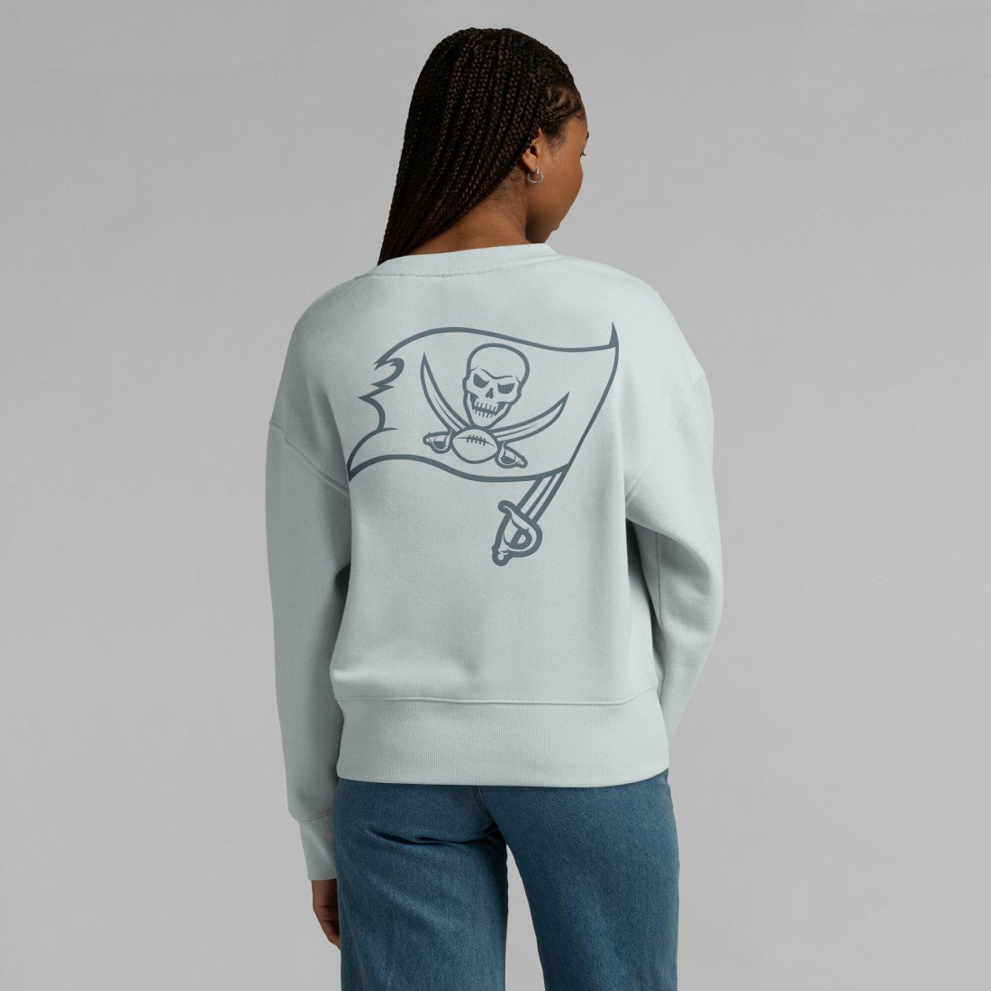 Tampa Bay Buccaneers Women's Elements Pullover Sweatshirt - Gray Pullover
