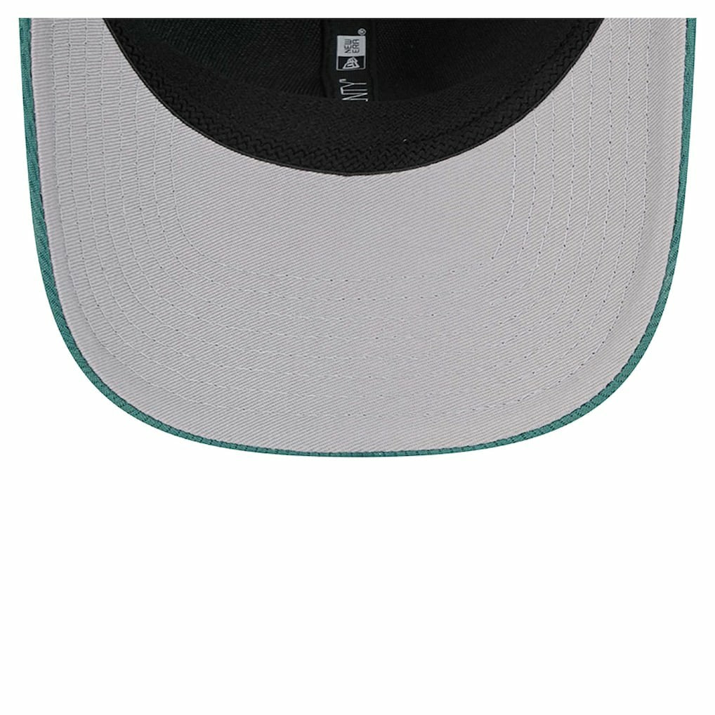 Philadelphia Eagles New Era Adventure Patched 9SEVENTY Stretch-Snap Adjustable Hat - Midnight Green Hats