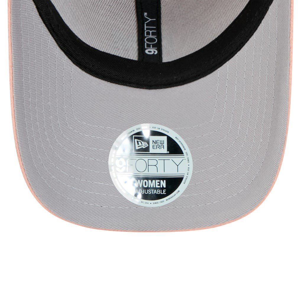 San Francisco 49ers New Era Women's Cozy Sherpa 9FORTY Adjustable Hat - Light Pink Hats