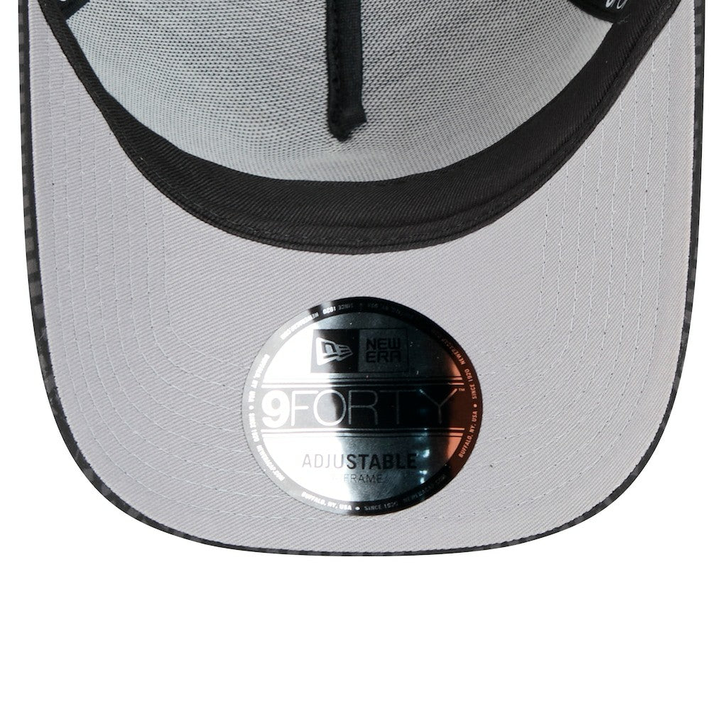 Chicago Bulls Male Adult Midnight Ink Tonal A-Frame Trucker 9FORTY Adjustable Hat Black - New Era