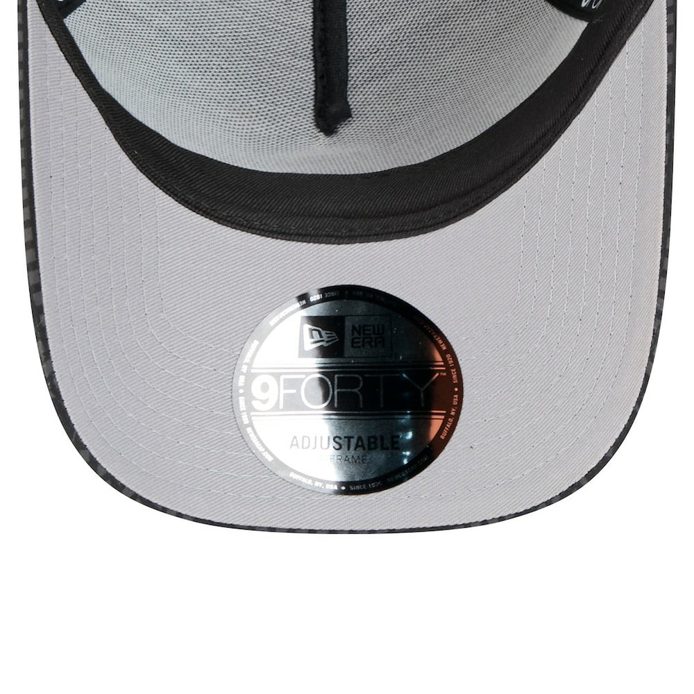 Chicago Bulls Male Adult Midnight Ink Tonal A-Frame Trucker 9FORTY Adjustable Hat Black - New Era