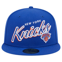 New York Knicks Sport Night Script Sided 59FIFTY Fitted Hat Blue - New Era