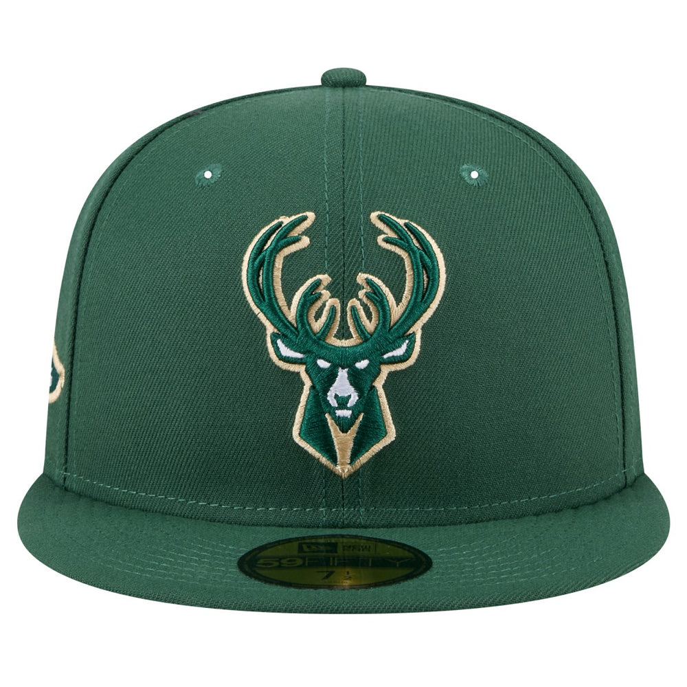 Milwaukee Bucks Throwback Pennant 59FIFTY Fitted Hat Hunter Green - New Era