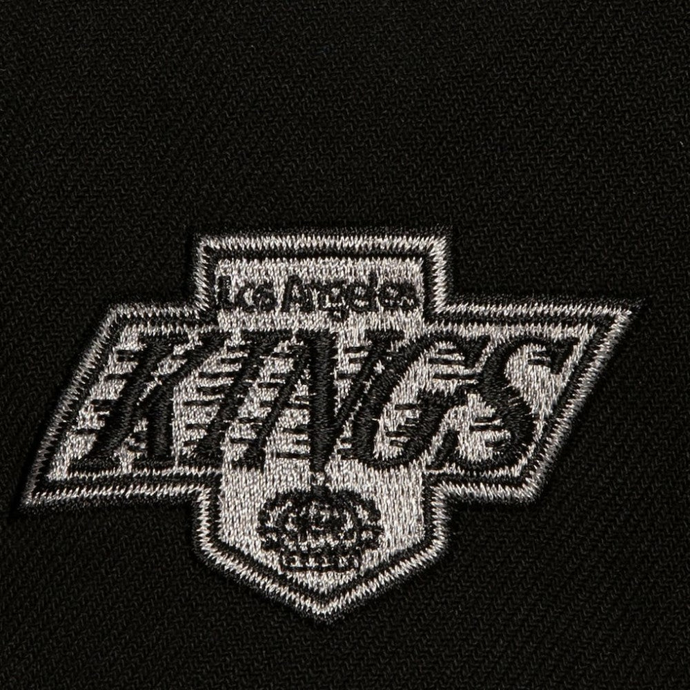 Los Angeles Kings Mitchell & Ness Retro Script Colorblock Snapback Hat - Black | US 201141494