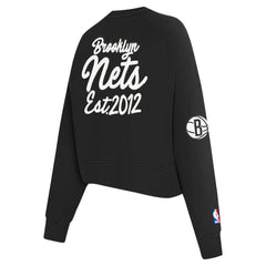 Brooklyn Nets Pro Standard Women's Paint The City Cropped Pullover Sweatshirt Black