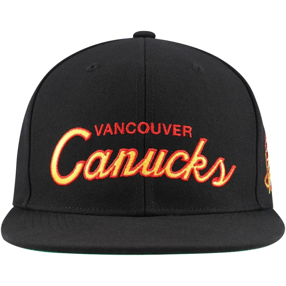 Vancouver Canucks Mitchell & Ness Core Team Script 2.0 Snapback Hat - Black | US 201212976