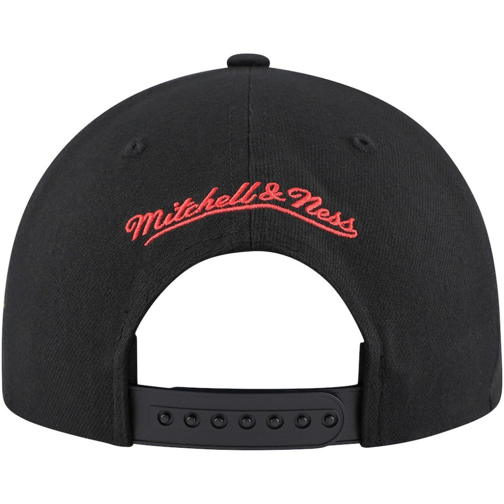 Vancouver Canucks Mitchell & Ness Core Team Script 2.0 Snapback Hat - Black | US 201212976