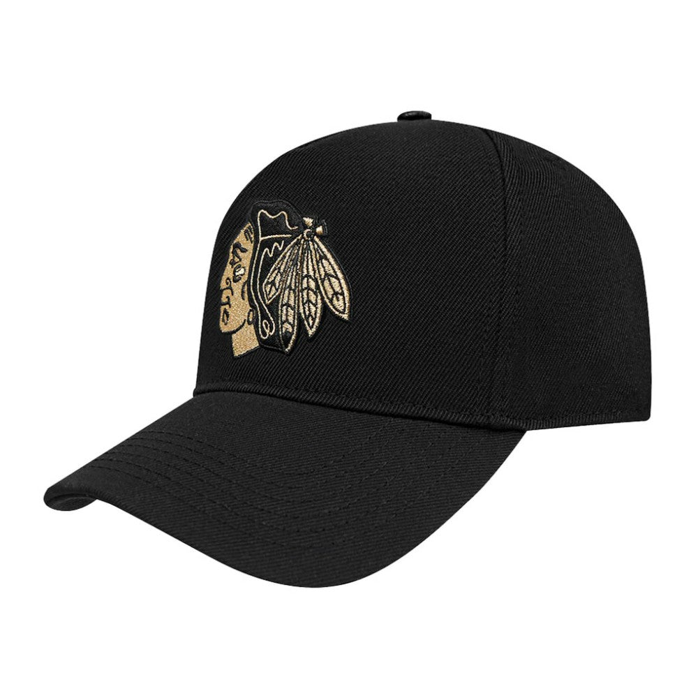 Chicago Blackhawks Pro Standard Metallic Logo Pinch Front Adjustable Hat - Black | US 201274353