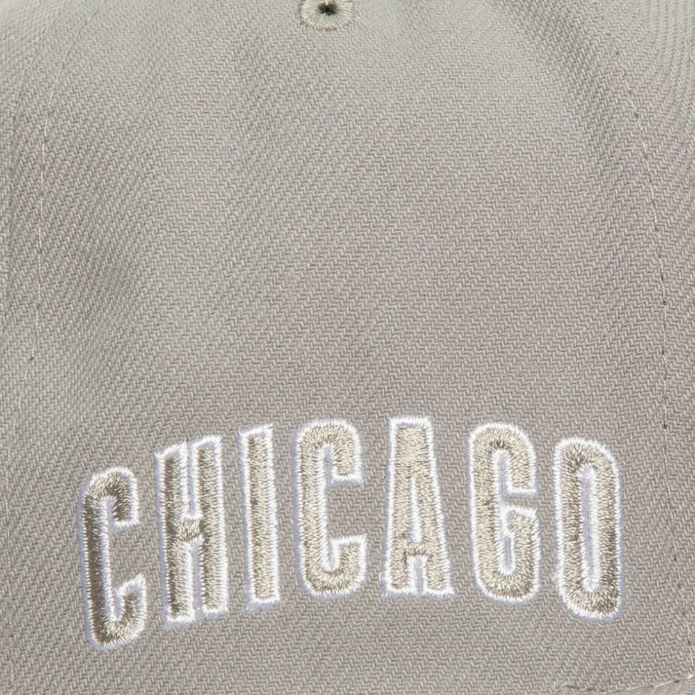 Chicago Cubs Mitchell & Ness Snapback Hat - Gray Hats