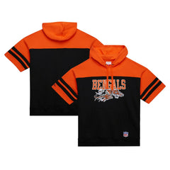 Cincinnati Bengals Off Field Vintage Logo Short Sleeve Pullover Hoodie - Black Hoodies