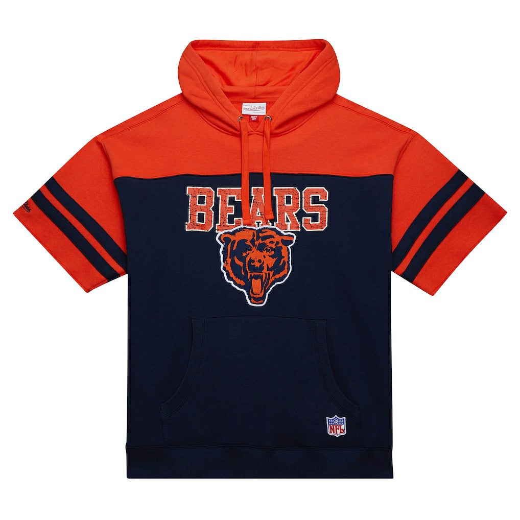 Chicago Bears Off Field Vintage Logo Short Sleeve Pullover Hoodie - Navy Hoodies